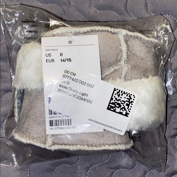 H&M Baby Faux Fur Warm Lined Bootties - Picture 6 of 7